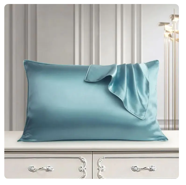 Lumé Cloud — Mulberry Silk Pillowcase