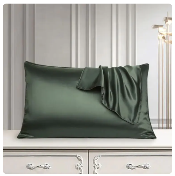 Lumé Cloud — Mulberry Silk Pillowcase