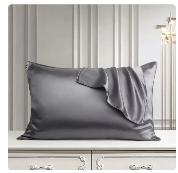 Lumé Cloud — Mulberry Silk Pillowcase