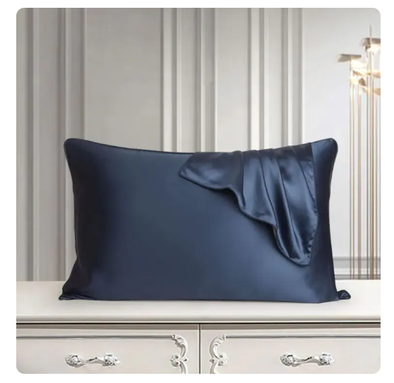 Lumé Cloud — Mulberry Silk Pillowcase