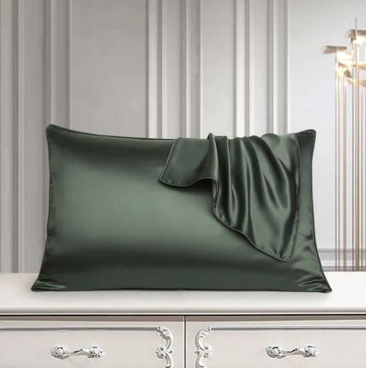 Lumé Cloud — Mulberry Silk Pillowcase